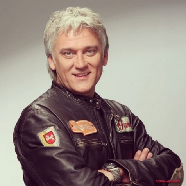Александр Маршал