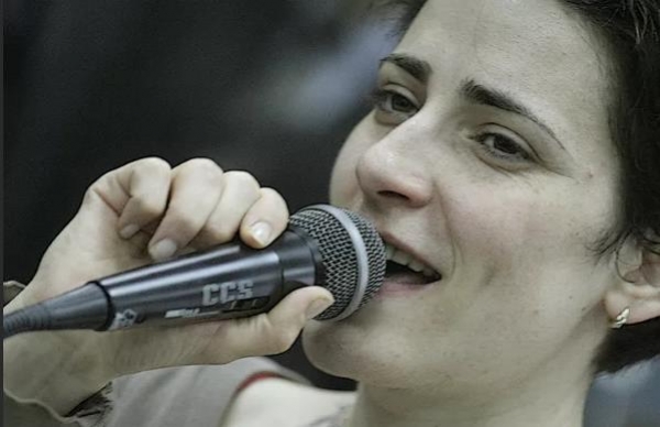 Певица Елена Погребижская