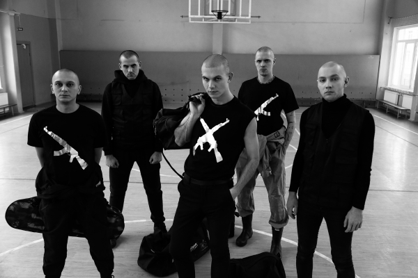 Комягин является бессменным вокалистом популярной группы