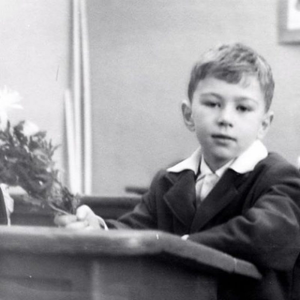 Валерий Сюткин в детстве