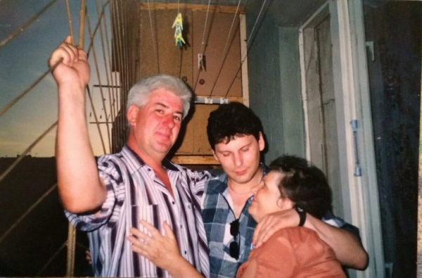 Родители Юрия Хоя